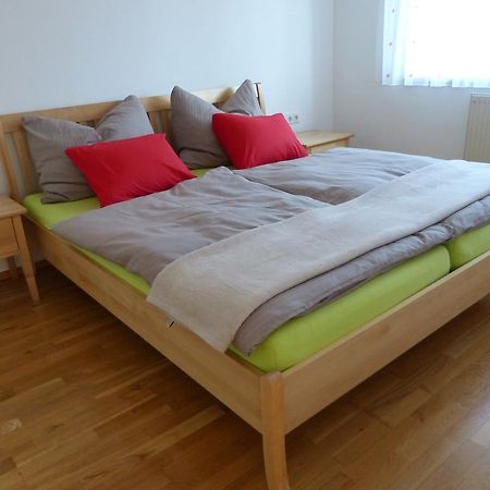 Ferienwohnung Kern โบเดนสดอร์ฟ ห้อง รูปภาพ