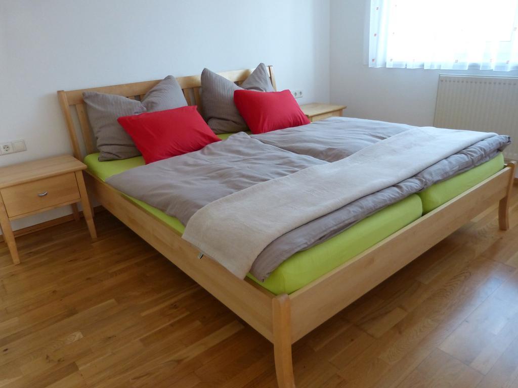 Ferienwohnung Kern โบเดนสดอร์ฟ ห้อง รูปภาพ